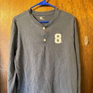 Men’s GAP long sleeve T-shirt